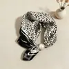 Bufanda de Seda de Moda Estilo Coreano para Primavera y Verano, Bufanda de Seda Magnética para Mujer, Bufanda de Perlas de Alto Nivel para Clavícula, Accesorio de Bufanda