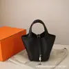 Houjie Bolsas de Couro Modernas Couro Tc Cesta Semi-Artesanal com Embalagem Caixa de Presente Tendência Bolsa de Couro de Primeira Camada Simples e Versátil