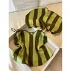 Conjunto de Pijama Camisola Listrado Verde de Seda de Gelo para Mulheres 2026 Novo Estilo Shorts de Cetim com Sensação Fresca Conjunto de Roupa para Casa Roupa Externa