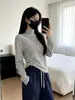Camada base feminina de gola alta, design com estampa listrada outono/inverno, corte solto, tamanho grande, adequado para silhuetas mais cheias, camiseta de manga longa