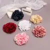 Stock directo de fábrica tela de camelia hecha a mano flores de rosa accesorios para ropa tocados broches pines flores
