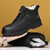 Zapatos de algodón de caña alta para hombre, nuevos de invierno al por mayor, forrados de felpa, engrosados, cálidos, antideslizantes, de suela gruesa, botas de trabajo casuales para exteriores