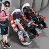 Sandálias Infantis Meninos Baotou Sapatos de Praia Verão Sapatos Casuais Infantis Meninos Desenho Animado Solado Macio Sandálias Esportivas