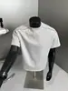 Camiseta Pesada Texturizada Cinza Claro para Homens no Verão, Respirável, de Secagem Rápida, Ombro Direito, Mangas Curtas, Retro Americano, Gola Pequena, Meias Mangas
