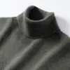 Suéter de cachemira para hombre con cuello alto, engrosado, color liso, versátil, nueva camiseta de punto de cachemira transfronteriza para hombres de mediana edad