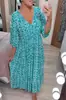 Novo Vestido Feminino Super Fada Decote V Floral 2024 Vestido de Praia para Férias na Beira-Mar Vestido Longo Solto com Estampa Digital