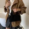 Bolso de gamuza de moda para mujer, nuevo modelo 2026, bolso cruzado versátil para el trabajo, bolso de mano vintage de alta gama, bolso tote pequeño