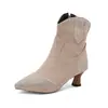 Botas de moda botas cortas europeas y americanas de tacón medio puntiagudo talla grande botas de mujer 40 transfronterizas 50 botas de jinete pedrería comercio exterior nuevas