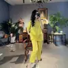 Novo conjunto de linho estilo chinês para o verão, com top de corte solto com botões frontais e fendas laterais, e calças casuais cropped, conjunto de duas peças