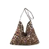 Nova Bolsa de Lona Pequena Floral Artística Coreana Feminina Vintage Versátil Bolsa de Ombro Grande Capacidade Bolsa de Trabalho Fina e Leve
