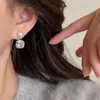 Pendientes de Perla en Cubo de Azúcar Maillard para Mujer 2025 Nuevos Populares Joyería de Pendientes de Tachuela de Diseño de Nicho de Lujo Ligero