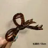 Grampo de cabelo grande elegante estilo coreano com bolinhas delicadas para coques na parte de trás da cabeça, acessório de cabelo elegante em forma de tubarão para meninas