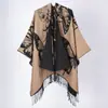 Chal Versátil de Mariposa Grande con Borlas de Nuevo Estilo para Otoño e Invierno, Chal Bufanda Cálida con Borlas y Jacquard Rayado, Diseño de Moda