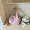 Bolso de hombro nuevo con estampado de dibujos animados lindos, bolso cruzado de gato de anime, bolso de mano versátil de gamuza moderno para mujer