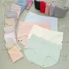 Dielishu Seda de Gelo Malha Respirável Roupa Íntima Feminina Venda Quente Simples Confortável Liso Cor Sólida Calcinha de Cintura Média 2021