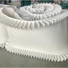 Faldón deflector de alimentos blanco de PVC Banda transportadora de PU Banda de transporte Máquina elevadora Antideslizante Escalada Banda transportadora de nailon