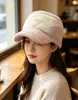 Gorra de felpa cálida de pico de pato para otoño e invierno para mujer, estiliza el rostro, versátil, moderna, para circunferencia de cabeza grande, gorro de punto, venta al por mayor de moda
