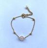 Pulseira de Cristal Badu Temperamento Feminino Joker Cor Titânio Preservação de Cor Pulseira Galvanizada Pó de Cristal Morango Pulseira de Cristal Spot Atacado