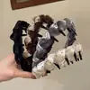 Faixa de Cabelo Antiderrapante com Dentes Estilo Coreano com Retalhos de Bolinhas para Mulheres, Novo Modelo 2026, Sensação de Alta Qualidade, Faixa de Cabelo para Prender o Cabelo ao Lavar o Rosto