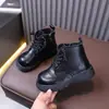 Botas amarillas de una sola capa con suela blanda, estilo retro británico para niños, botines y botas tipo Dr. Martens, nueva colección Otoño 2026, estilo casual unisex