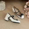 Sapatos de Salto Grosso Mary Jane com Laço Sola Única Tira Única Estilo Pequeno Chanel Francês Novo Doce Sapatos de Couro de Salto Alto Feminino 2026 Com