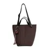 Moda retro coreana y japonesa elegante 2026 nuevo bolso de hombro cruzado diario de nicho para mujer