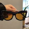 Gafas de Sol Retro Ojo de Gato de Fotografía Callejera de Moda Europeas y Americanas 2024 Nuevas Gafas de Exportación Transfronteriza Forma Cóncava de Blogger Ins