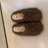 Pantuflas peludas Baotou, pantuflas de algodón de moda, medias pantuflas, zapatos de mujer, otoño e invierno, para mujeres menudas, 2026, con forro de felpa, aptas para usar en exteriores
