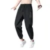 Pantalones de verano finos de seda helada para hombre, corte holgado, con puño en los tobillos, pantalones deportivos de nueve puntos, pantalones de aire acondicionado de secado rápido, pantalones largos casuales para hombre