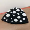 Chapéu Pulôver de Bolinhas da Moda Coreana para Outono e Inverno, Esqui e Viagem, Quente e à Prova de Frio, Circunferência da Cabeça Grande, Pequeno Chapéu de Lã que Mostra o Rosto