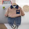 2024 Nuevo Estilo Coreano Rayas de Dibujos Animados Estilo Occidental Otoño Suéteres para Niños Set de 2 Piezas Fabricante Venta al por Mayor