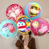 Globo de película de aluminio de dibujos animados sosteniendo 18 pulgadas apertura escolar de jardín de infantes centro comercial 61 juguetes para niños para empujar pequeños regalos