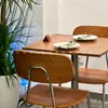 Cafetería estilo medieval Combinación de mesa y silla de tablero oceánico Tienda de postres de té con leche Restaurante coreano Mesa cuadrada pequeña de madera maciza Comercial
