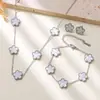 Juego de Joyería de Acero de Titanio de Trébol de Cinco Hojas, Joyería de Acero Inoxidable que no se decolora, Estilo de Lujo Ligero, Directo del Fabricante, Popular en Europa y América