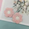 Patch de Tecido Bordado com Flor de Ameixa Tricotado Aplique Decorativo para Cortina Acessórios de Vestuário Presilha Infantil DIY Feito à Mão