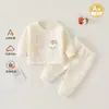 Roupas de bebê para outono e inverno, conjunto térmico acolchoado, conjunto de alça para primavera e outono separado, top e calça de outono, pijamas para recém-nascidos, Classe A