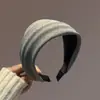 Faixa de Cabeça de Tricô Retro de Aba Larga Outono e Inverno 2025 Nova Faixa de Cabeça Cabelo Amassado Lavar o Rosto Grampo de Cabelo Faixa de Cabelo Acessórios de Cabelo Espessada