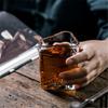 Taza de prueba esmaltada estilo japonés cuadrada pública Taza de té Mar de té dispensador de té individual TikTok popular hecho a mano patrón de martillo gran capacidad hogar