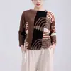 Blusa Feminina Outono 2026 com Design Único, Gola Redonda, Manga Morcego, Camisa de Tricô Pulôver Estampada, Camiseta de Manga Longa Issey Miyake