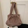 Estilo preguiçoso bolsa de grande capacidade para o dia a dia outono e inverno pelúcia estudante bolsa transversal ins cor sólida bolsa peluda bolsa de ombro único mulheres