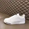 Estação Europeia 2025 Tendência Versátil Marca D Sapatos Casuais de Couro Masculinos Tênis Esportivos de Couro com Cadarço Branco Sapatos de Cano Baixo