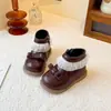 Botas de Princesa con Adorno de Encaje Dulce para Niñas 2026 Otoño/Invierno Nuevo Estilo Botas de Cuero Cálidas con Felpa Botas Martin para Niños Pequeños Elegantes