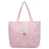 Bolsa de viaje para viajes cortos modelo 2026 bolso de mano de un solo hombro bolsa tote de gran capacidad tela de lunares bolso de mano para commuting para mujeres