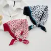 2026 Nuevo Floral Versátil Retro Algodón y Lino Bufanda Cuadrada Pequeña Accesorio Pañuelo para el Cuello Lazo para el Cabello de Mujer Bufanda Larga