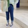 Pantalones vaqueros de primavera y otoño para mujer y niño, estilo occidental, para bebé, estilo coreano, moderno y distintivo, con colores a juego, ajustados y de pie pequeño.