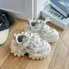 Zapatos de papá con suela gruesa para niños, nuevo modelo de otoño, zapatillas deportivas casuales para niñas, zapatos para niños con suela suave antideslizante, zapatos ligeros versátiles para niños
