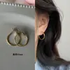 Brincos de Argola de Metal Estilo Francês, Brincos de Argola Simples, Novo Design de Nicho na Moda, Brincos Únicos e Elegantes para Mulheres, Deixam o Rosto Parecer Menor