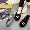 Sapatos de Pelo de Coelho para Mulheres, Sapatos Gorro para Mulheres, Roupa Externa de Outono e Inverno, Novos Sapatos Baixos 2025, Solas Baixas, Forrados com Lã, Tamanho Grande, Estilo Quente de Celebridade da Internet