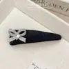 Corea del Sur Lujo Ligero Sentido de Alta Gama Brillo Fino Clip de Pato con Pedrería Dulce Moda Clip para Flequillo Lateral Pasador Roto Accesorios para el Cabello