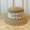 2025 Nuevo Sombrero de Pescador de Paja con Correa de Letras para Niños que Muestra la Cara Pequeña Sombrero de Cuenca para Viajes de Verano Vacaciones Protección Solar